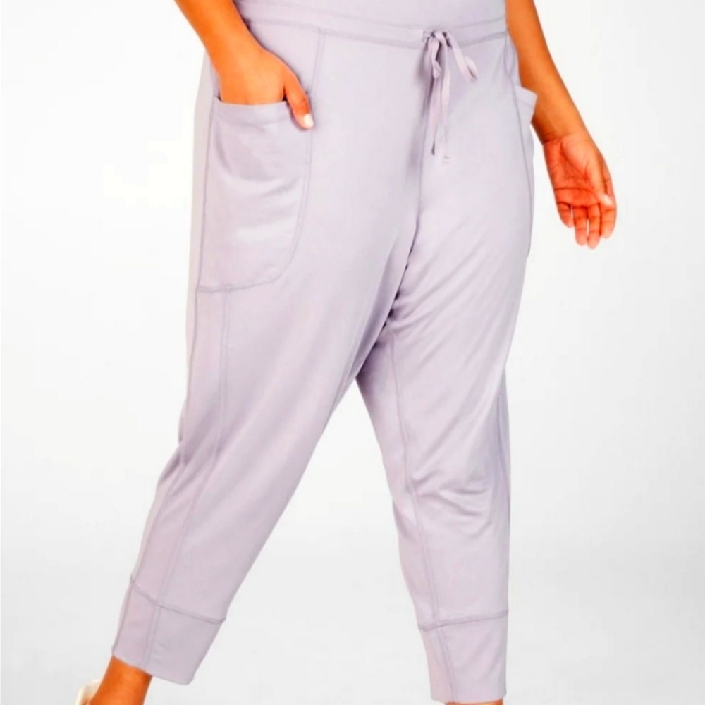 🆕️ BNWT Fabletics soft jogger plus size 2X  pockets & drawstring 💜